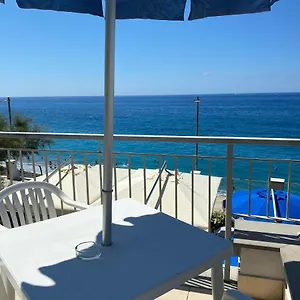 Caravella Hotel
