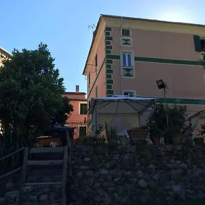Bed & Breakfast Ca' Da Lina, Deiva Marina