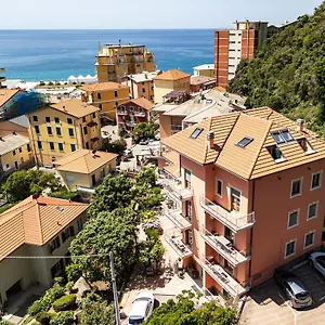 Appartamento In Piazzetta, Deiva Marina